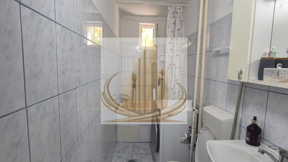 Apartament de vânzare 3 camere-Vitan lânga București Mall - Poză 6