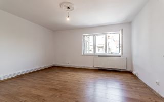 Apartament 2 camere Ultracentral, bvd Revolutiei, Arad - COMISION 0 - Poză 2