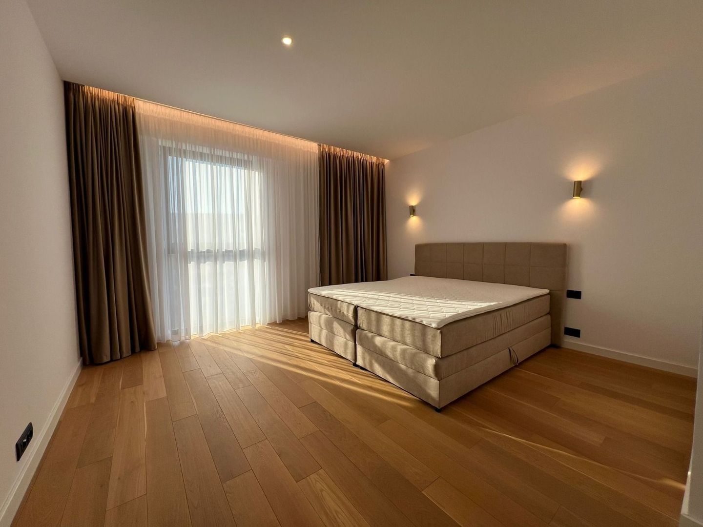 Apartament High End I 4 Camere în One Herăstrău Towers - Poză 19