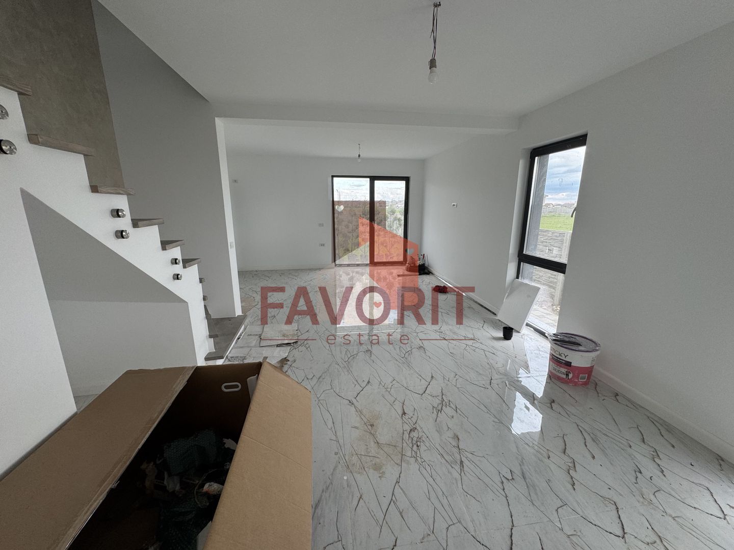 Comision 0%. Panouri si pompa de caldura. Despartit prin camera tehnica - Poză 7