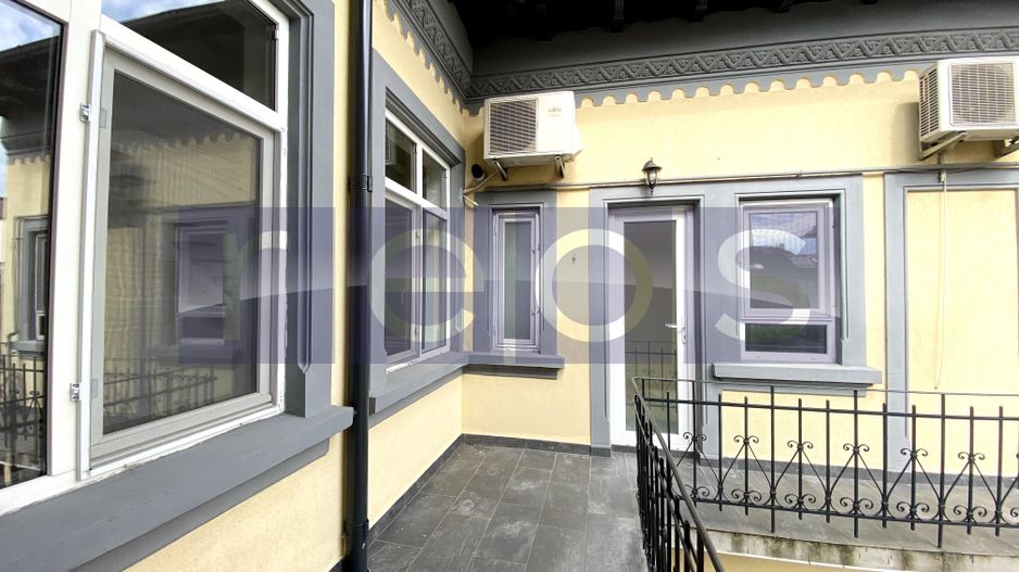 VILA RENOVATA | 3 CAMERE | GRADINA SI TERASA | 200 MP | COTROCENI - Poză 24