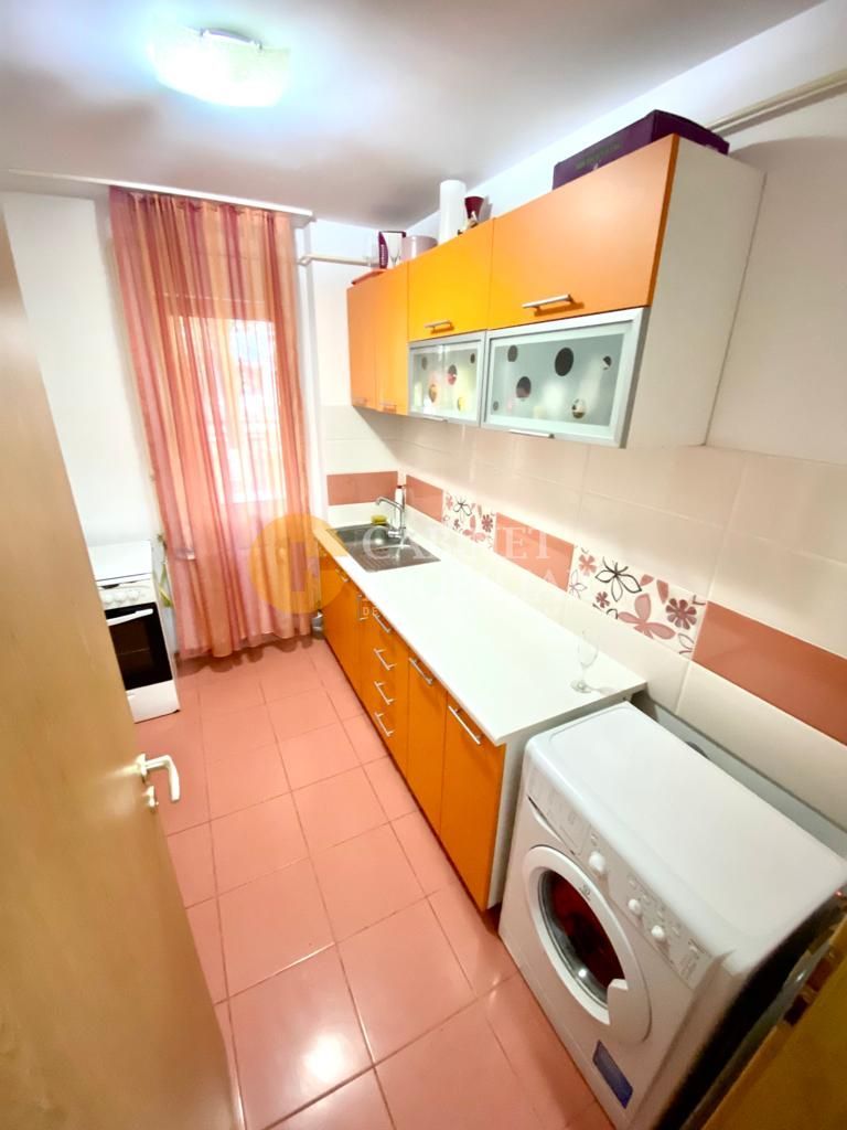 Apartament 2 Camere - Zona Podu De Piatra - Bloc Fara Risc - Poză 4