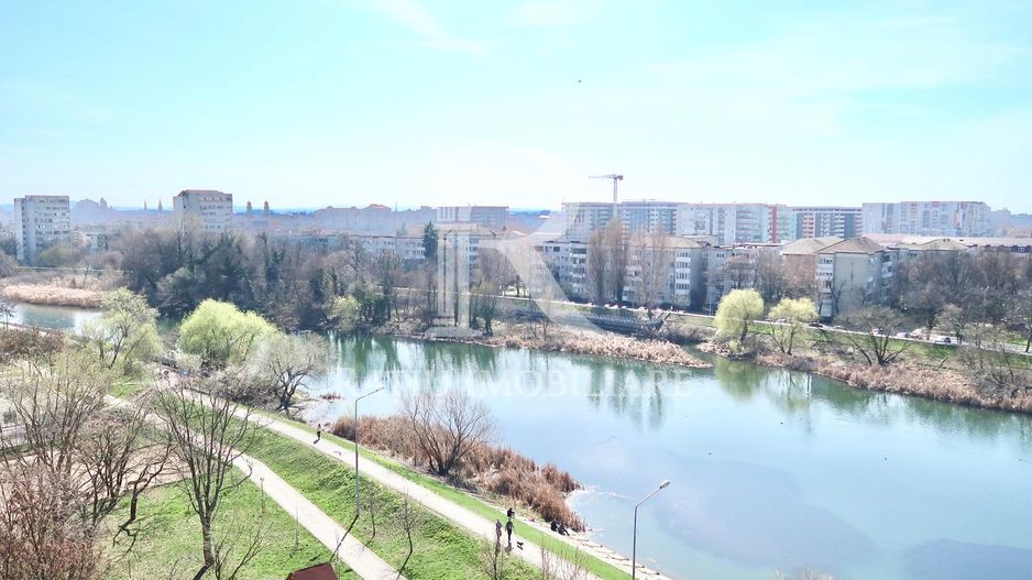 Apartament cu 3 camere | Vedere panoramică deosebită | Oradea - Poză 19