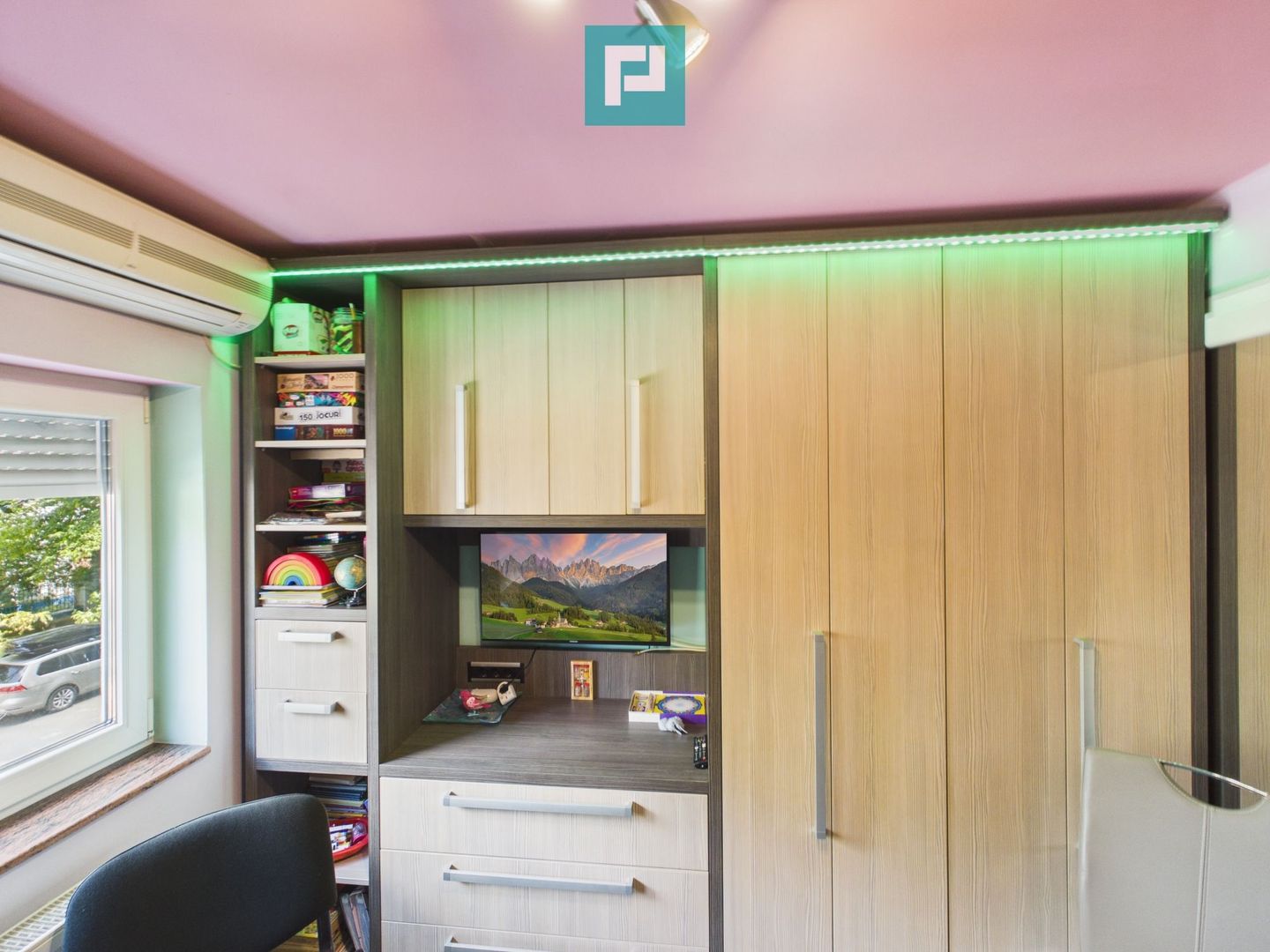 Apartament 3 camere, 2băi, complet mobilat Complex - Poză 2