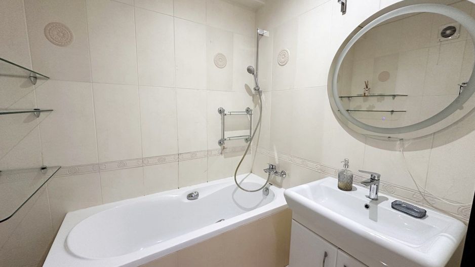 Se vinde apartament Codru - Poză 4