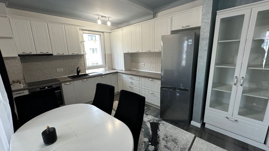 Apartament 2 camere se vinde mobilat - Poză 15
