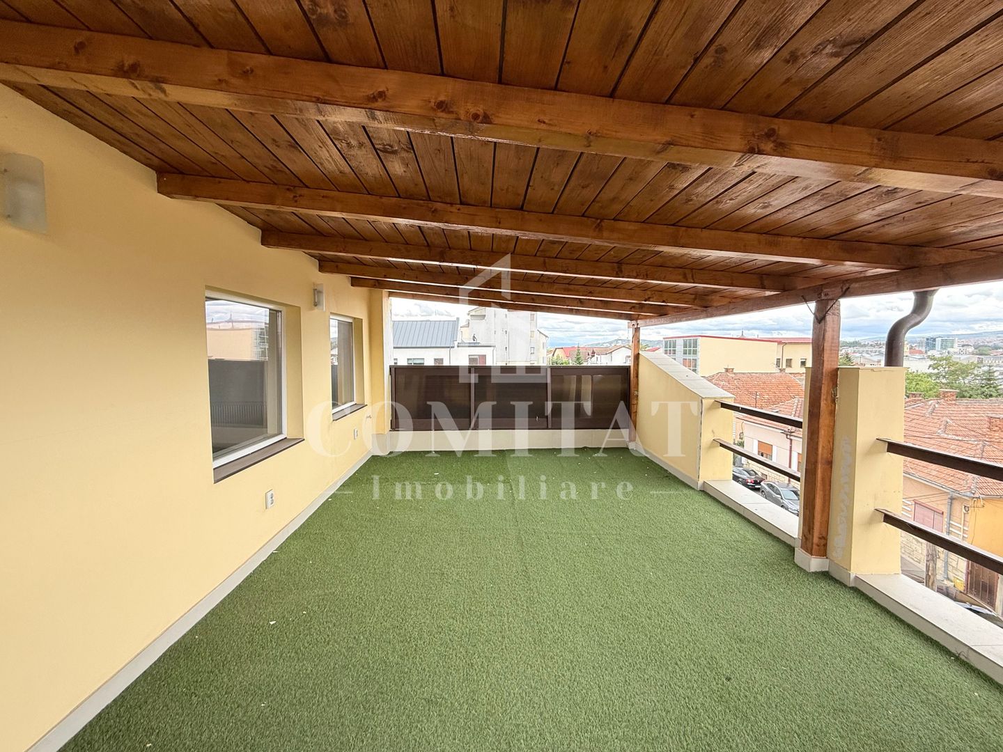 Clădire pentru sediu de firmă | Garaj 3–4 mașini | Titulescu - Poză 18