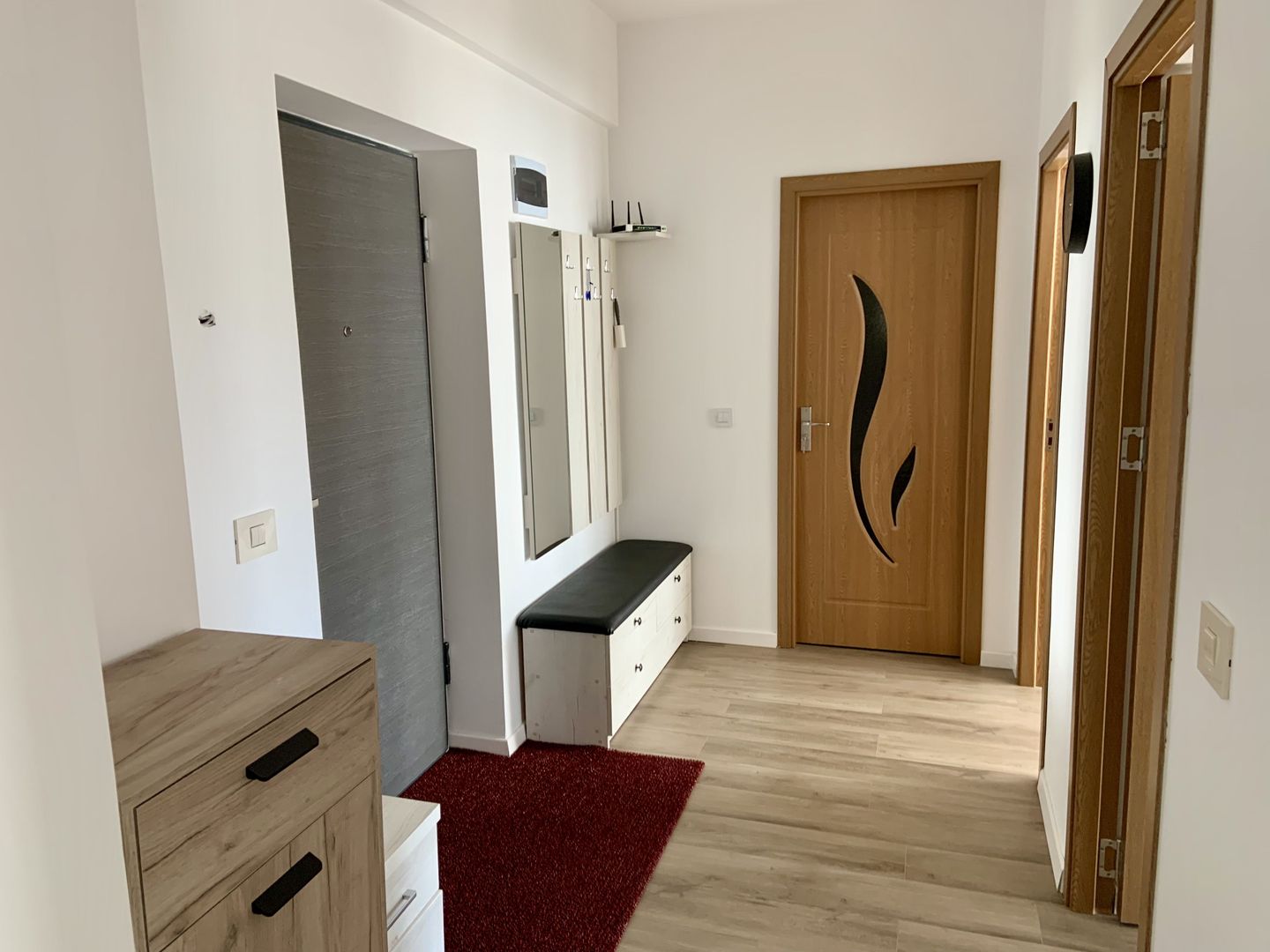 2 Camere, decomandat, balcon, mobilat/utilat, 4 minute Metrou, Kaufland Brancusi - Poză 11