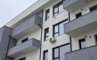 Apartament Bulevard 2 camere |  Loc parcare subteran - Poză 3