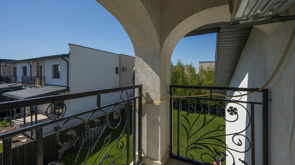 Casa cu Mesteceni!  Complex Lalelelor Domnești - Poză 45