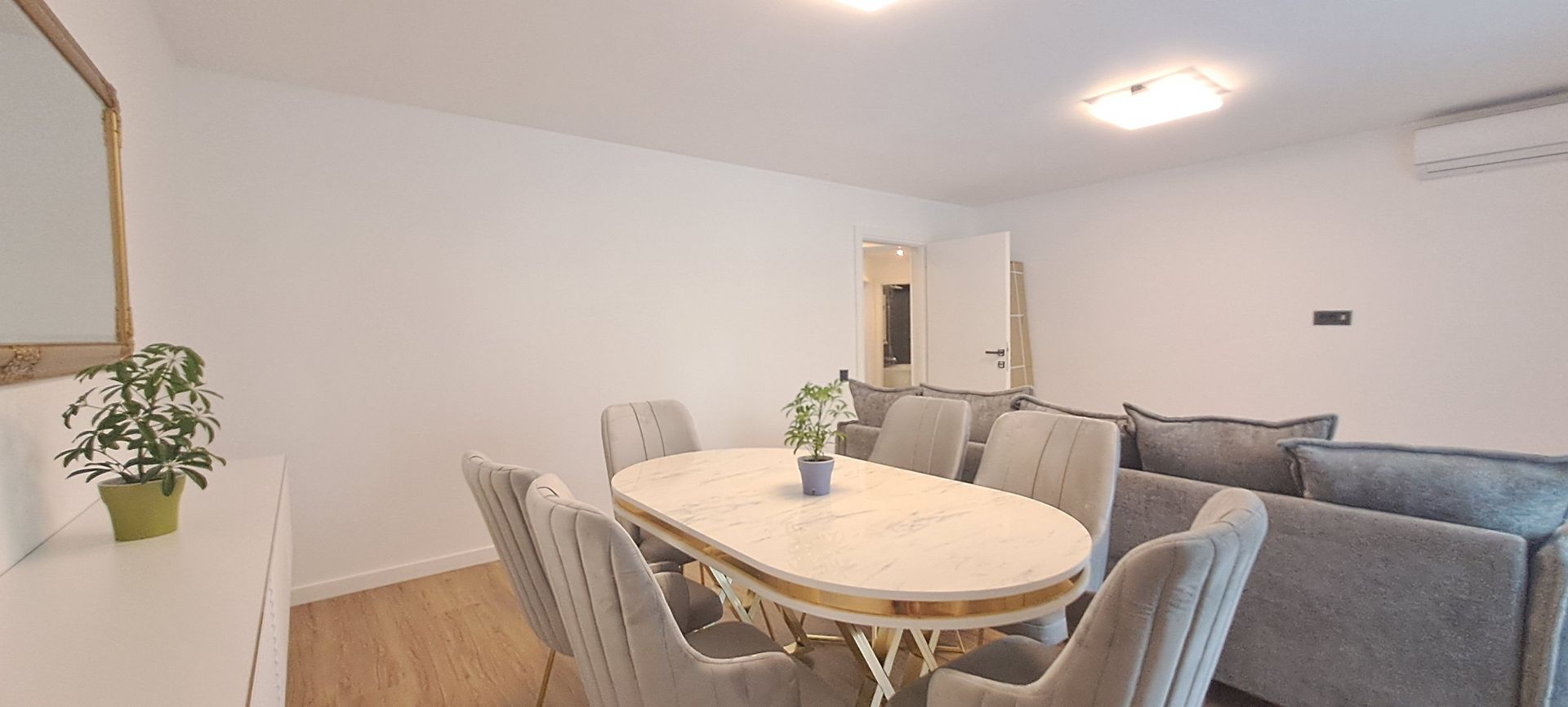 3 camere | Modern | Prima utilizare | Parcare - Poză 2