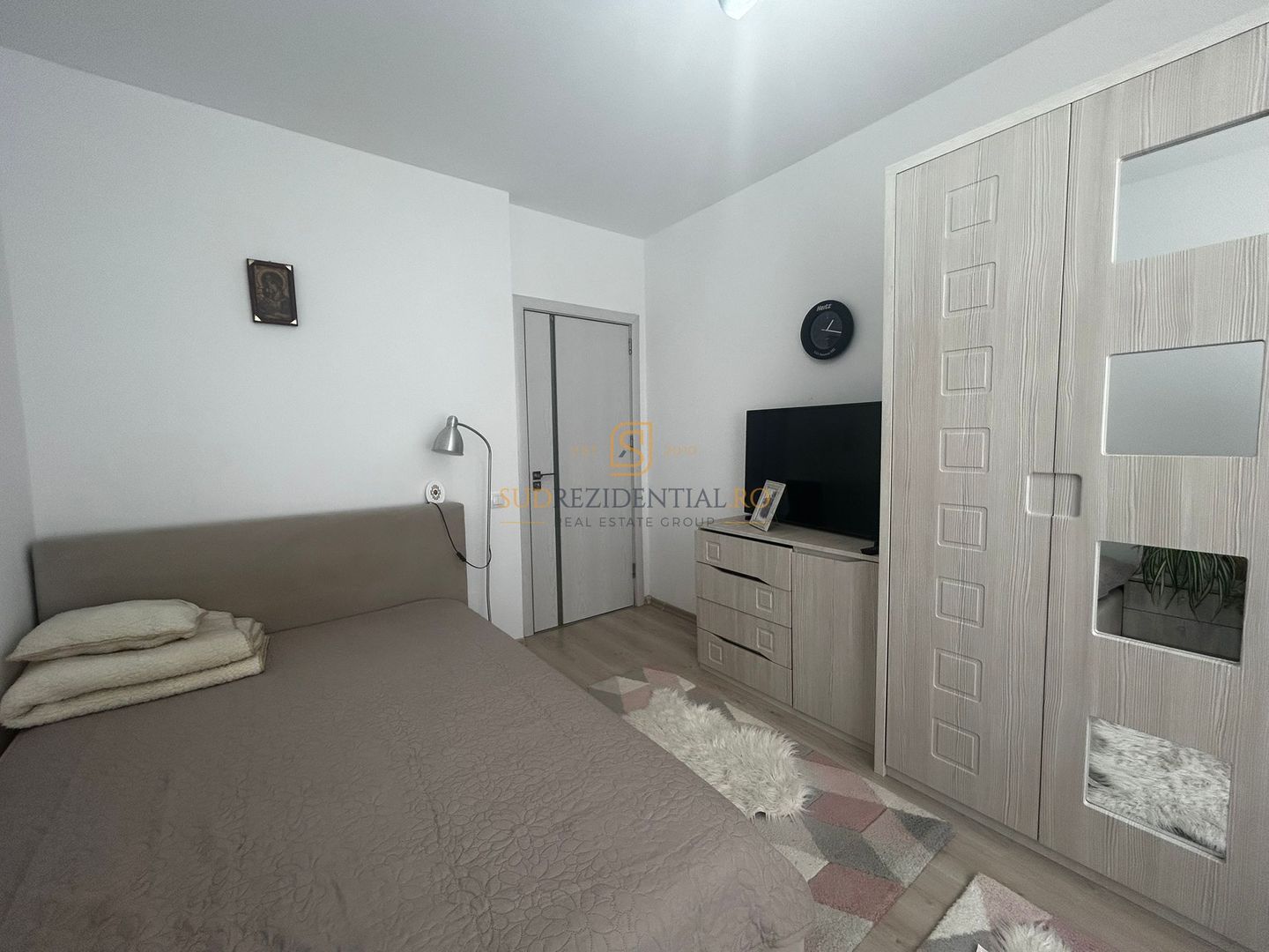 Apartament 2 camere + curte proprie, acces rapid metrou Berceni - Poză 3