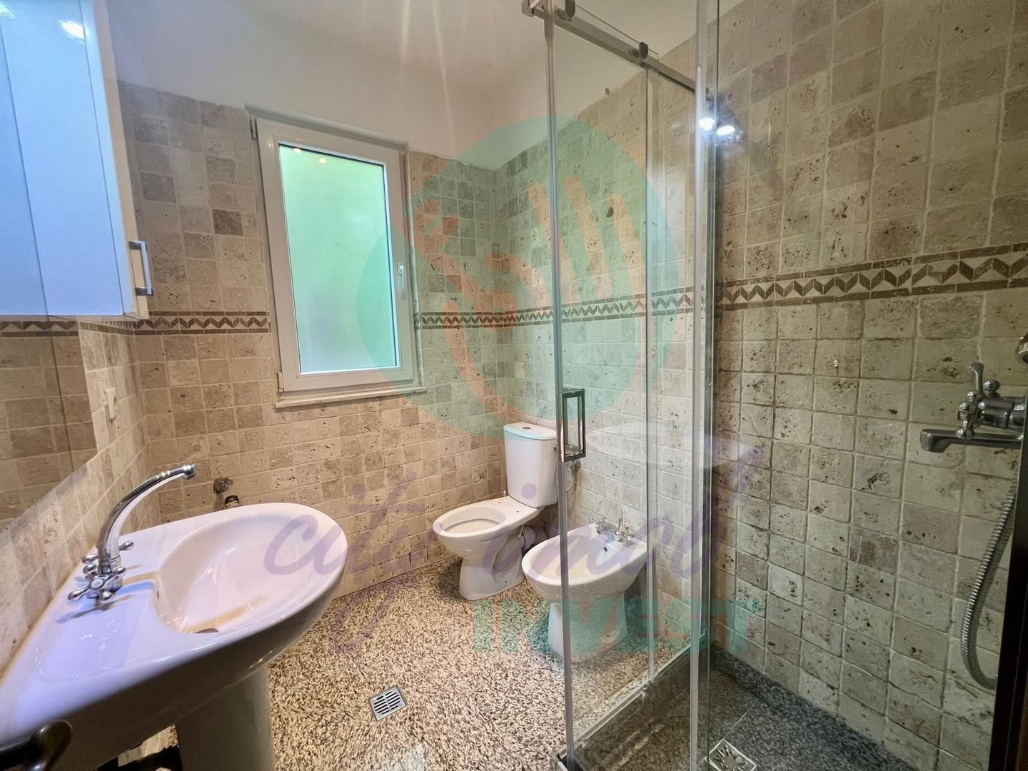 Apartament RENOVAT 3 camere Cotroceni-Curte comuna - Poză 11