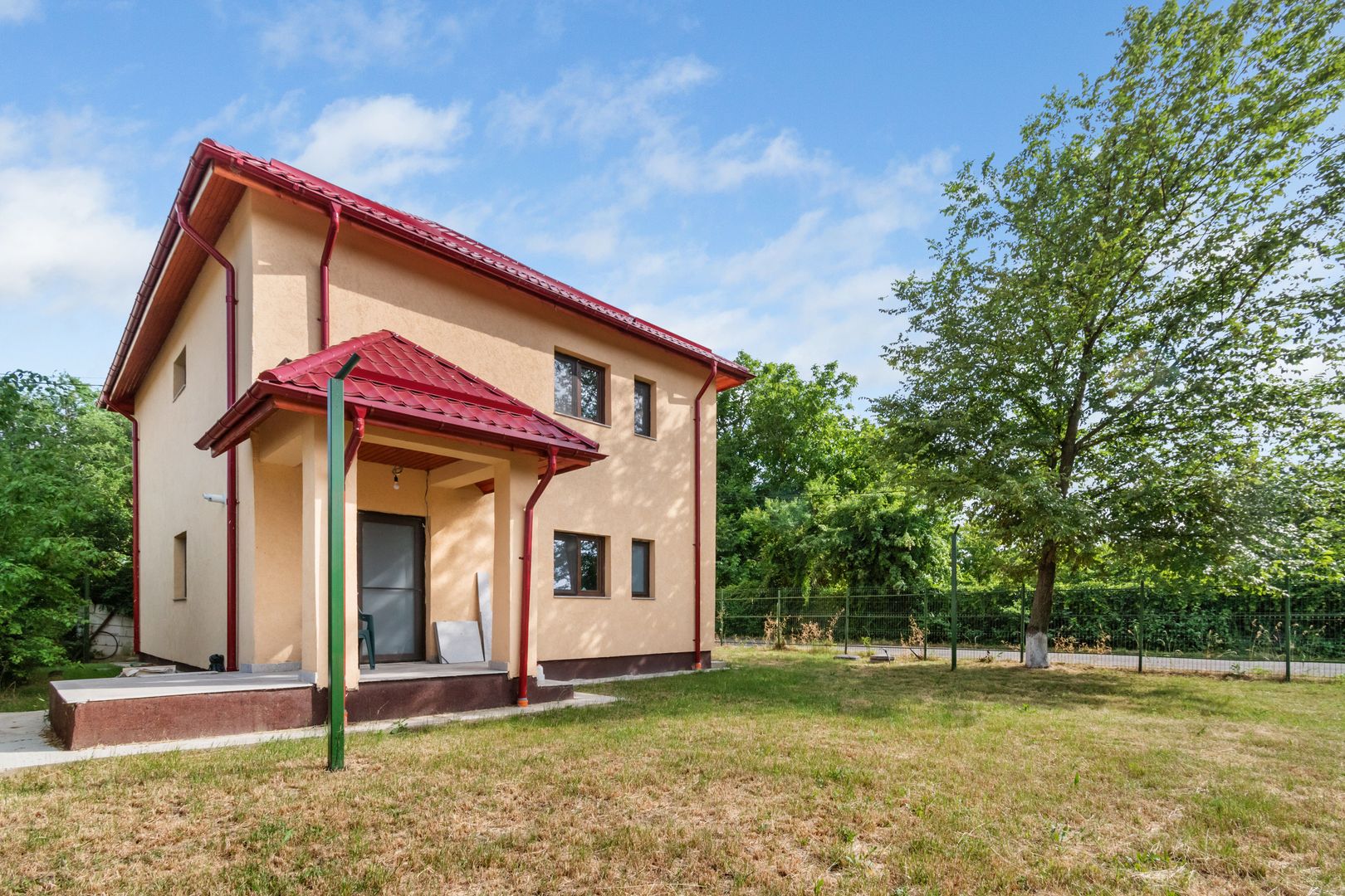 Snagov, Vilă elegantă, P+1+Pod, lot teren 500 mp, comision 0% - Poză 4