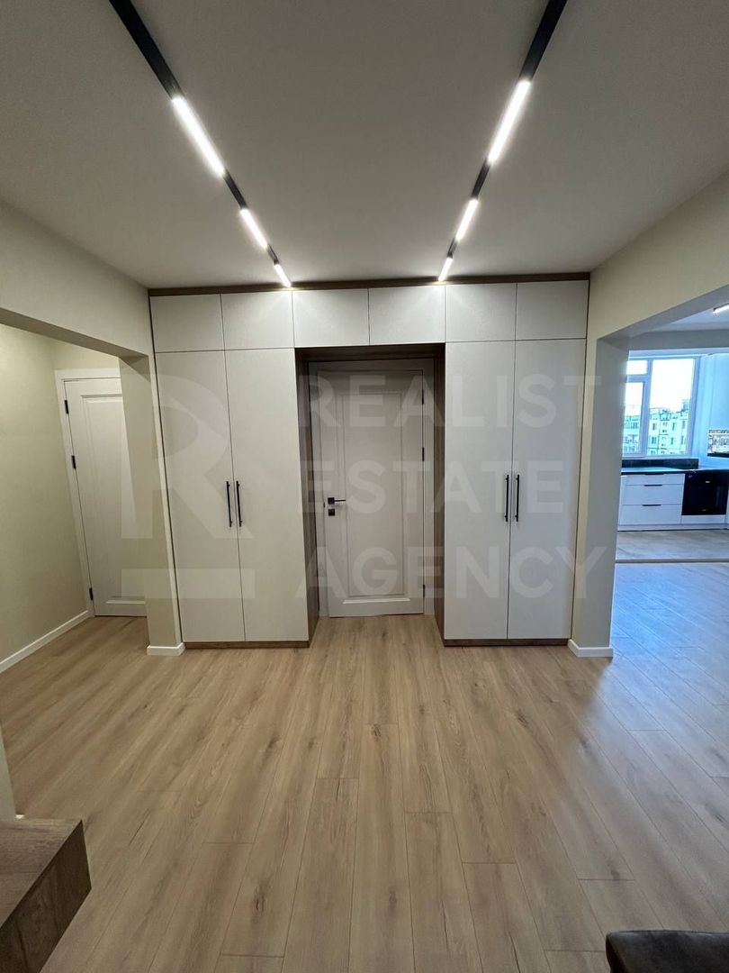 Vânzare, apartament, 2 camere, strada Alba Iulia, Buiucani - Poză 4