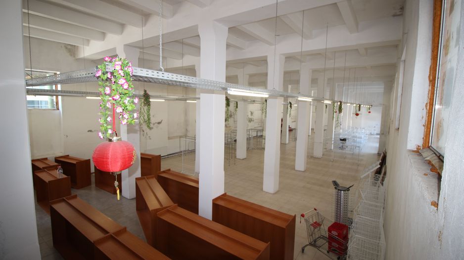 Spatiu comercial tip hala - zona semicentrala - Poză 19