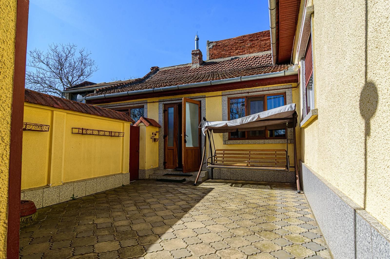 Casa in Lugoj pe Str. Nuferilor - Poză 2