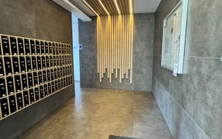 Apartament 3 camere 80 mp, balcon, zona P-ta 1 Mai - Poză 13