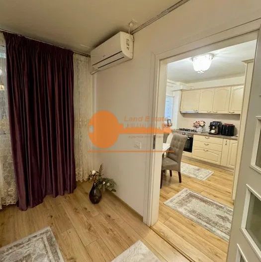 2 camere la 5 minute de metrou 1Mai-Bloc Reabilitat - Poză 3