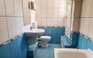 Apartament 4 camere nemobilat Stefan cel Mare de inchiriat bloc 2013 - Poză 12