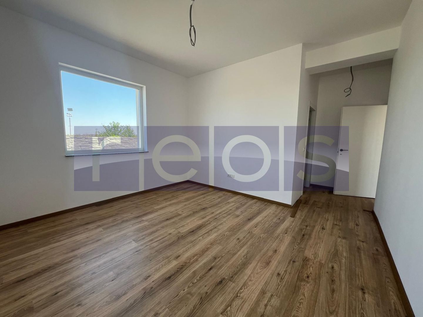 VANZARE CASA 5 CAMARERE | 400 MP | TUNARI - Poză 4