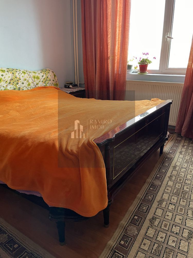 Apartament 3 camere, Zona Barca/Rahova, 2 bai, posibilitate centrala - Poză 2