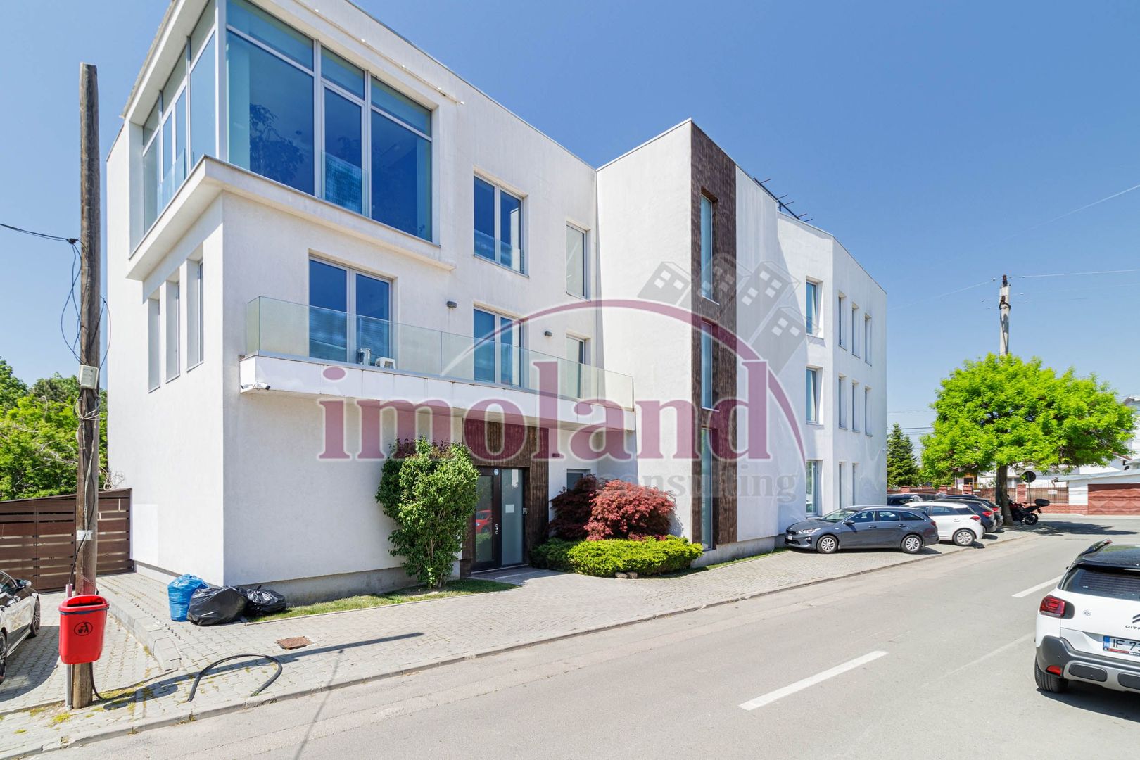 Cladire Birouri cu 30 locuri parcare Pipera - Poză 1