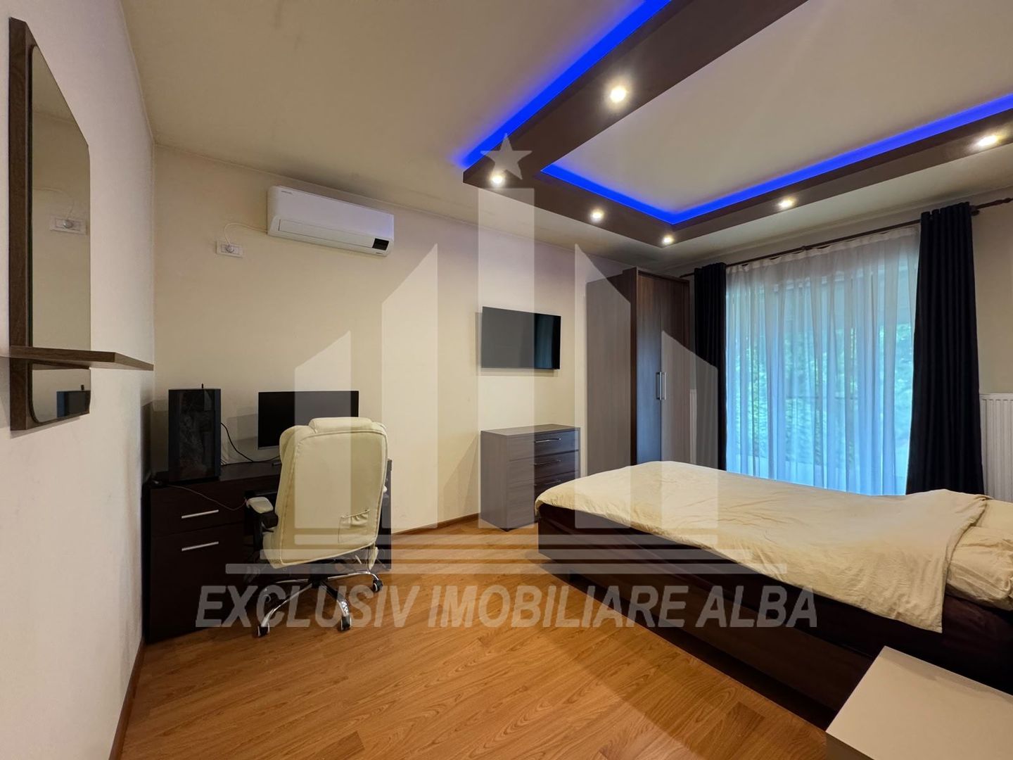 Casa individuala | Pensiune | 560 mp | 1450 mp teren | Cetate - Poză 11