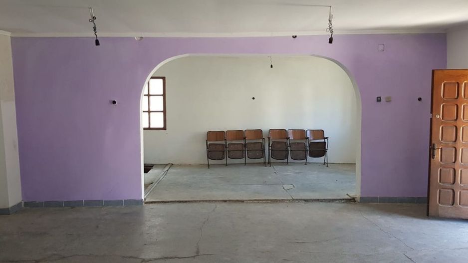 Casă  în Comuna Corbi, Argeș – ideală pentru afacere - Poză 4