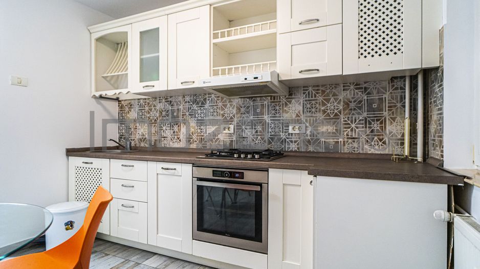 Drumul Sarii, 3 camere, 77 mp, et 5, 2 băi, bucatarie mare, disponibil imediat - Poză 3