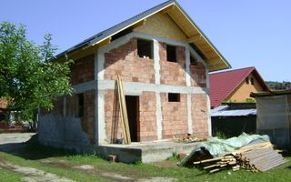 Casă Nouă de Vânzare în Cornu de Jos - Poză 11