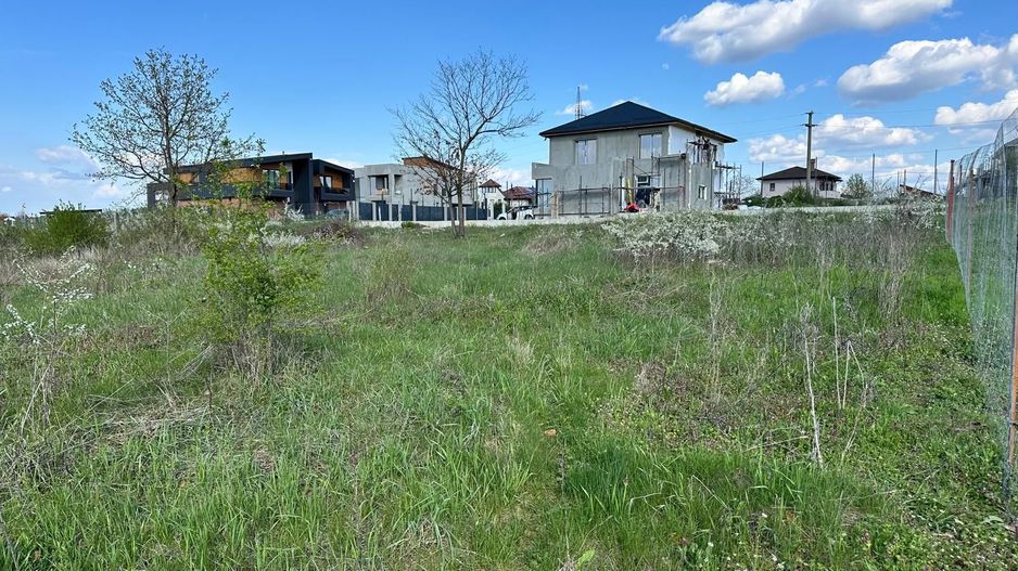 Mogosoaia, teren 792 mp, vedere la lac, utilitati, STB la 750 m (R470) - Poză 1