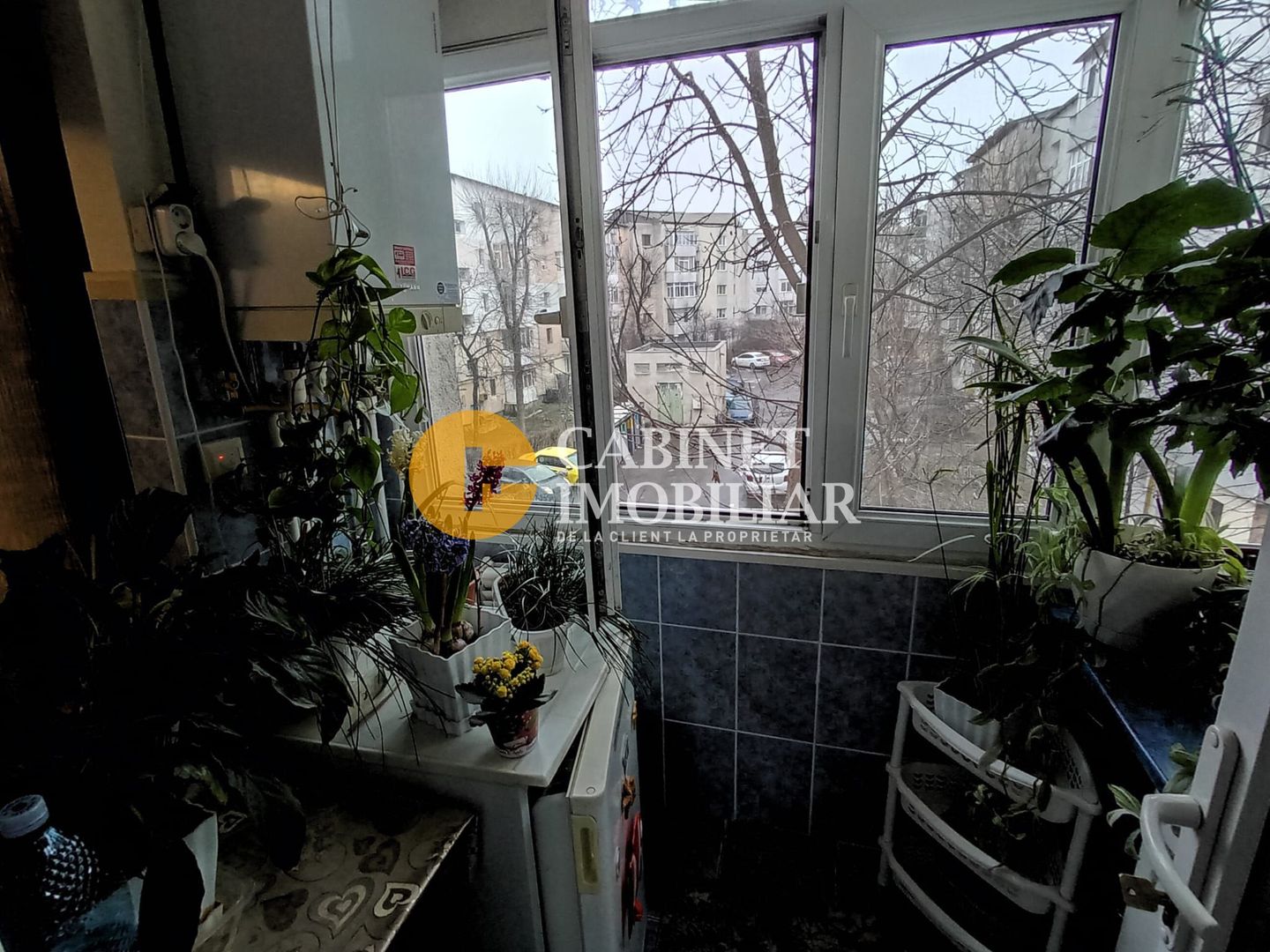 3 camere, decomandat, et.2, bloc '80, Gradinari -Iulius Mall - Poză 8