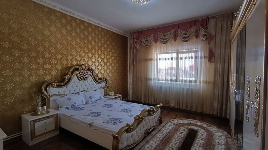 Medgidia | Casă cu 5 camere spațioasă - Poză 8