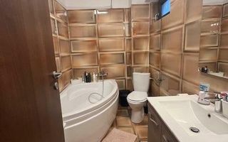 Casa 4 camere cu terasa si loc de parcare subteran - Poză 12