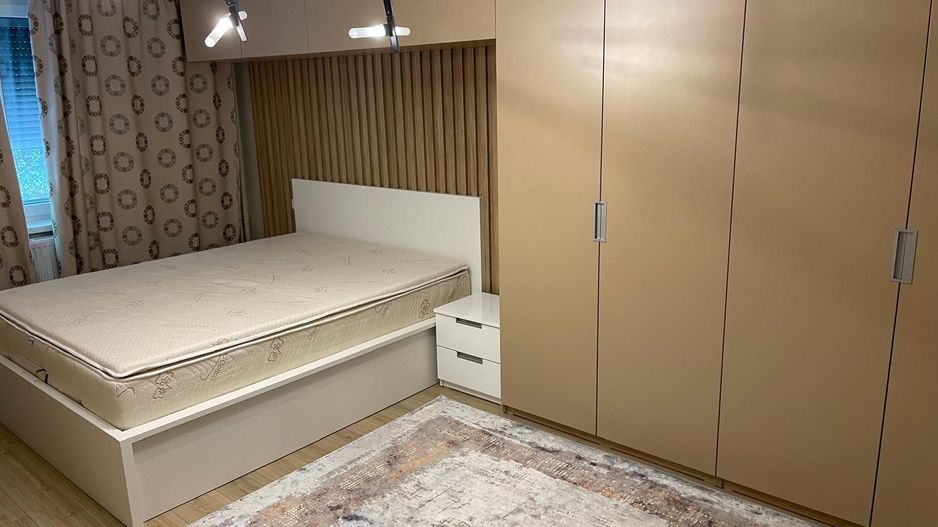 Vanzare apartament 3 camere, bloc 1983, centrala, Titan-Fizicienilor - Poză 2