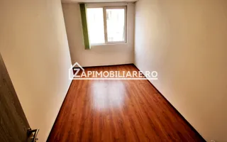 Casă / Spatiu birouri 10 camere , 222 mp utili,zona Central - Poză 13
