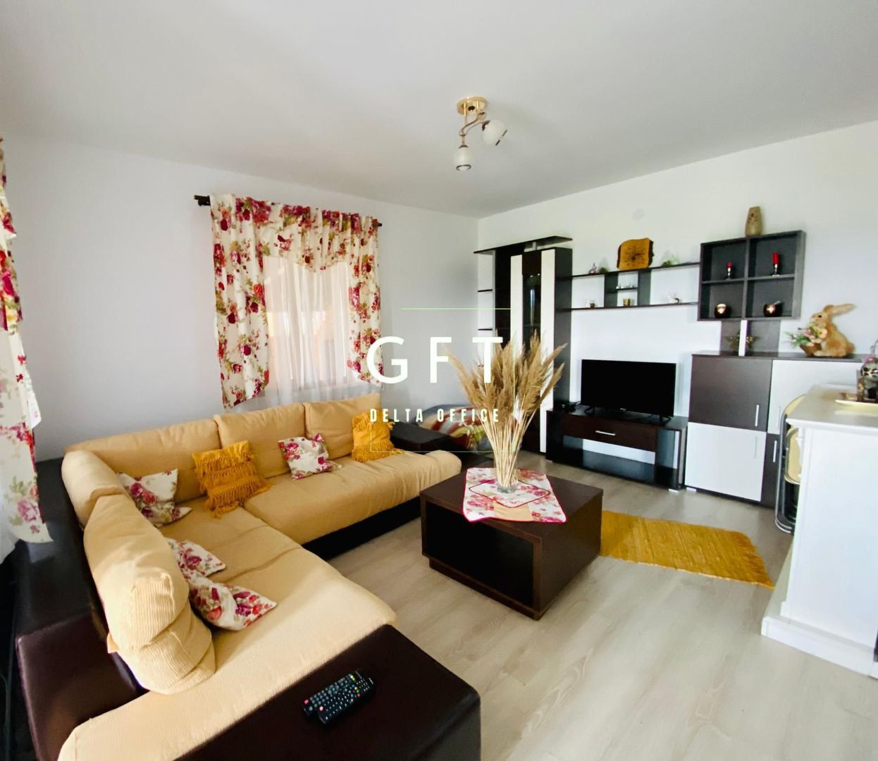 Cabana de vanzare, Figa - Poză 1