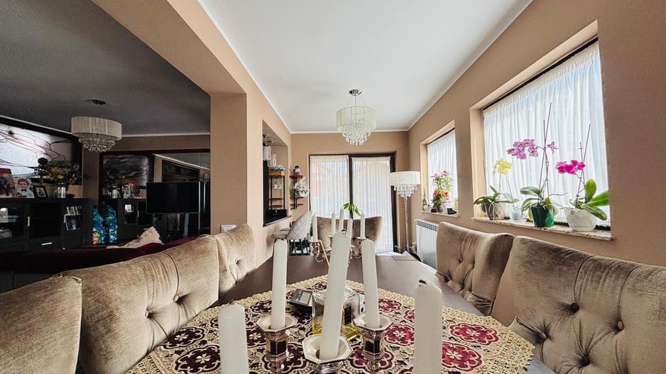 Vilă deosebită în Șcheia I 240 mp utili I teren 1000 mp I 295.000 € - Poză 9