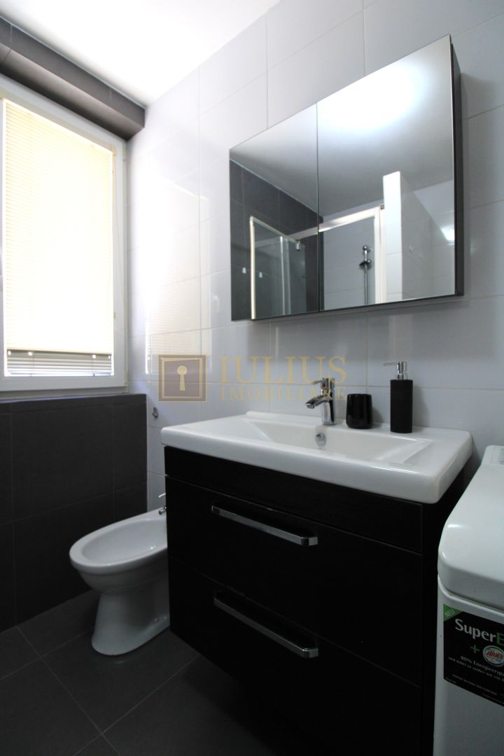 Dumbravita, 2 camere, centrala proprie, parcare - Poză 11