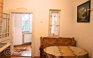 Casa in centrul localitatii Galsa - LINISTE LA TINE ACASA - COMISION ZERO - Poză 3