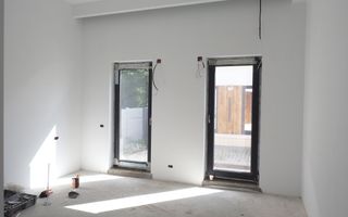 VANZARE CASA CU TEREN 800MP CORBEANCA PADURE - Poză 5