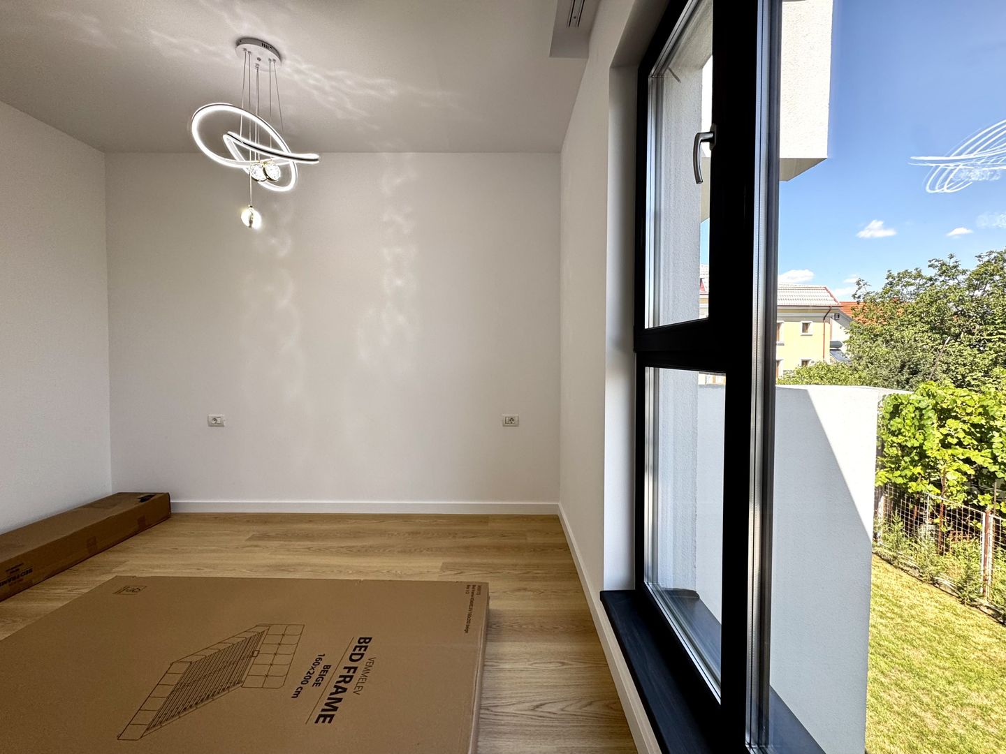 Apartament elegant si sustenabil, prima închiriere, in zona Cetății - Poză 11