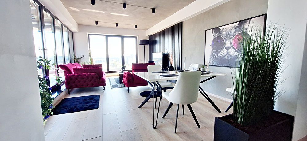 Penthouse cu terasa si jacuzzi in zona Coresi 2000 euro/luna - Poză 3