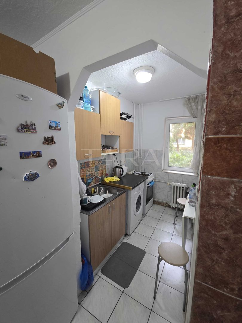 Apartament cu 2 camere, zona Piața Flora, bloc izolat termic. - Poză 4