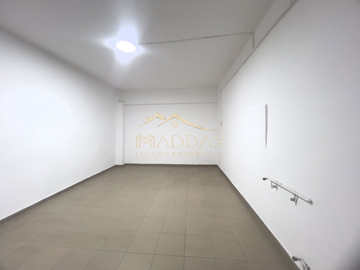 Spatiu Comercial Stradal**240mp**2 locuri parcare//Bdul Ion MIhalache - Poză 11
