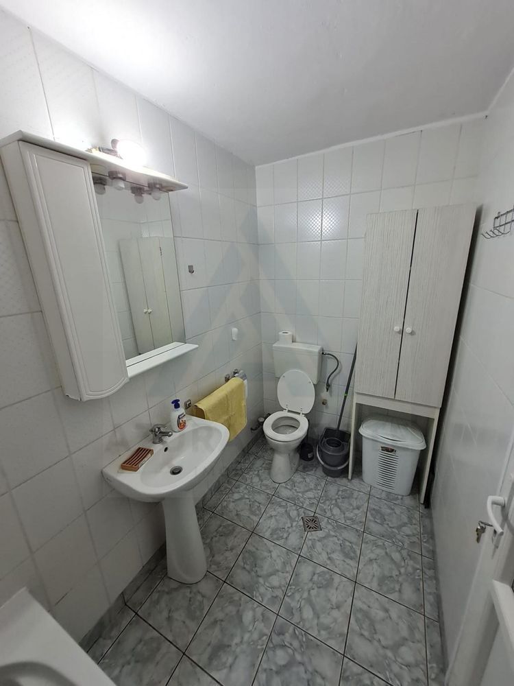 Apartament 1 camera 41 mp utili pivnita si balcon inchis Turnisor - Poză 5