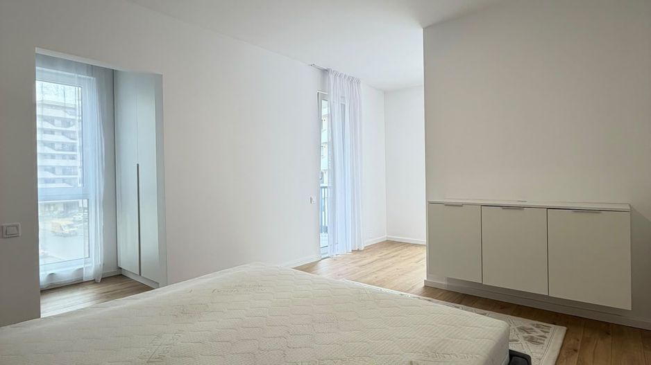 Apartament 2 camere, balcon, etaj intermediar, garaj, zona Eroilor - Poză 10