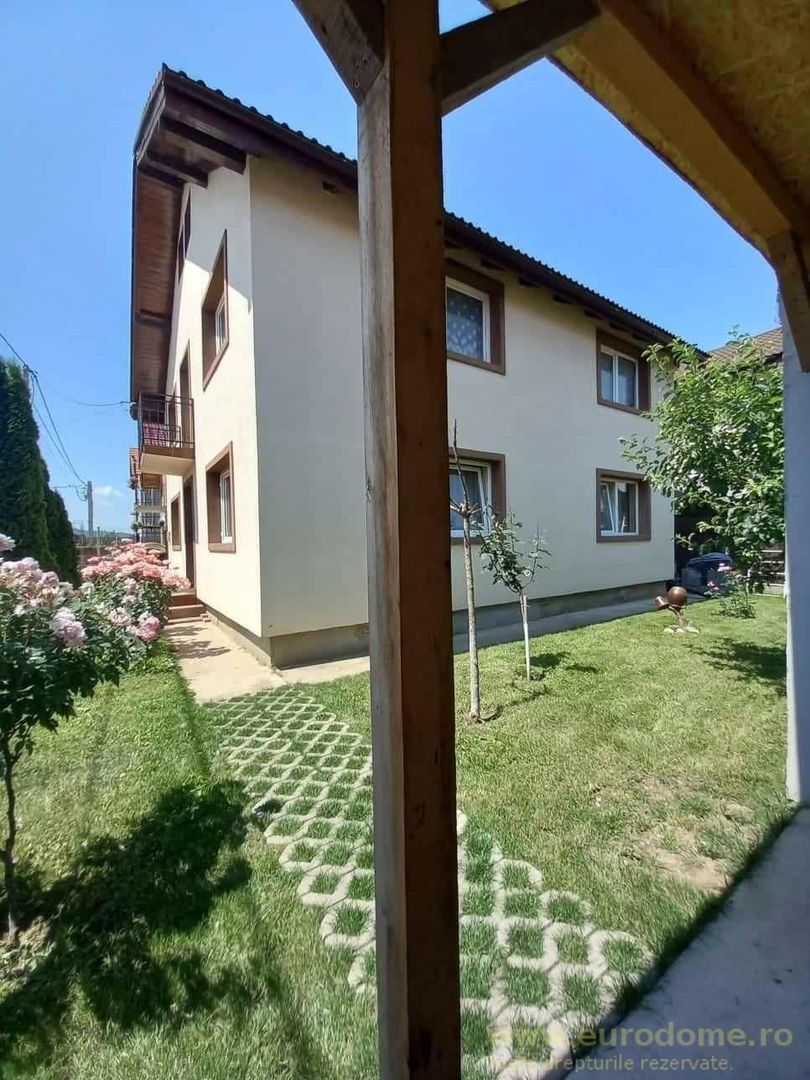 Vanzare Case in imprejurimi - Poză 2