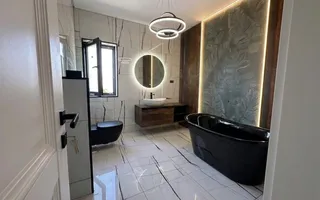 Casă individuală în Rediu – confort, terasă panoramică și acces rapid - Poză 18